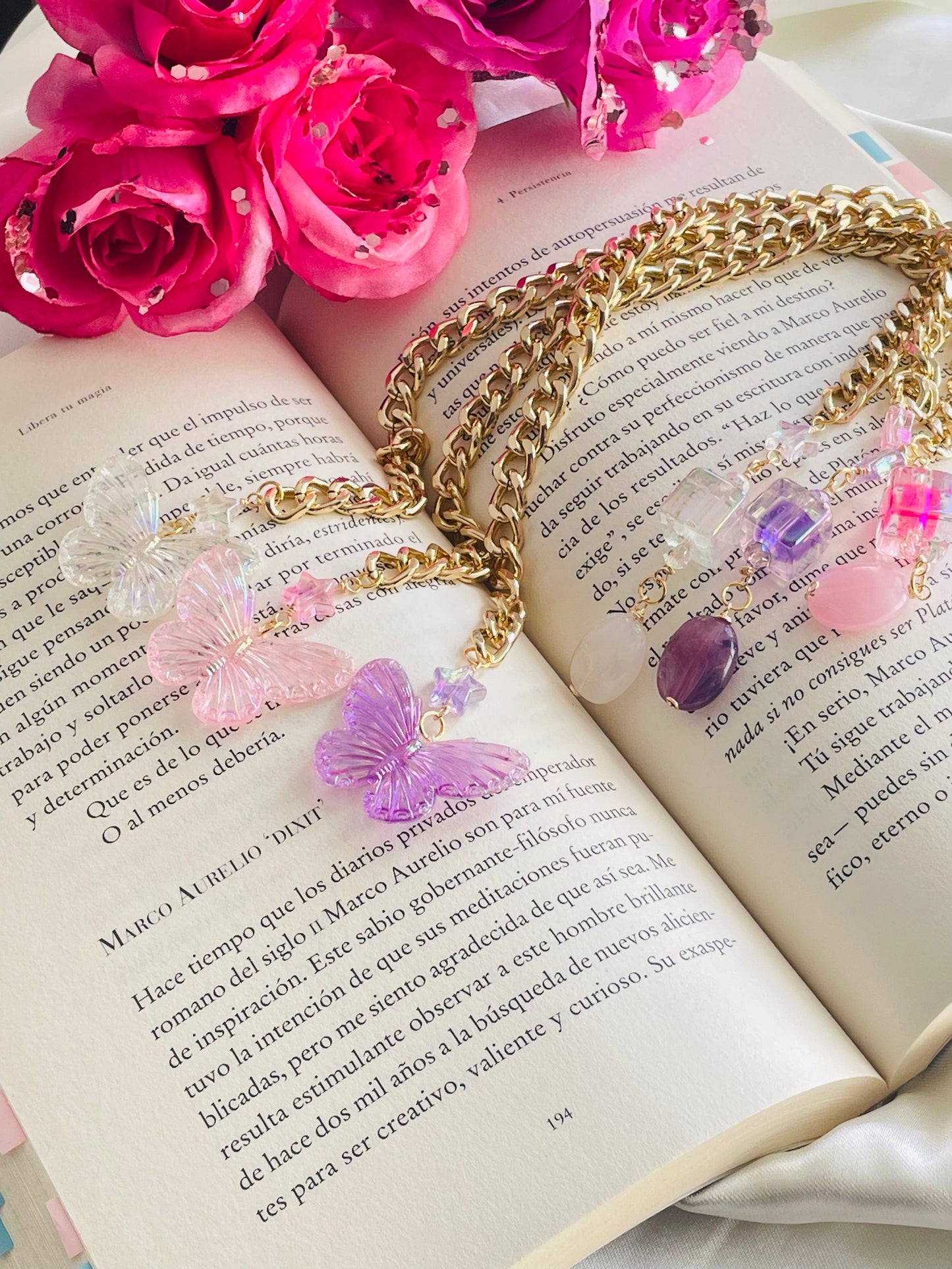 Marcador de Libros con Charm de Mariposa Tornasol
