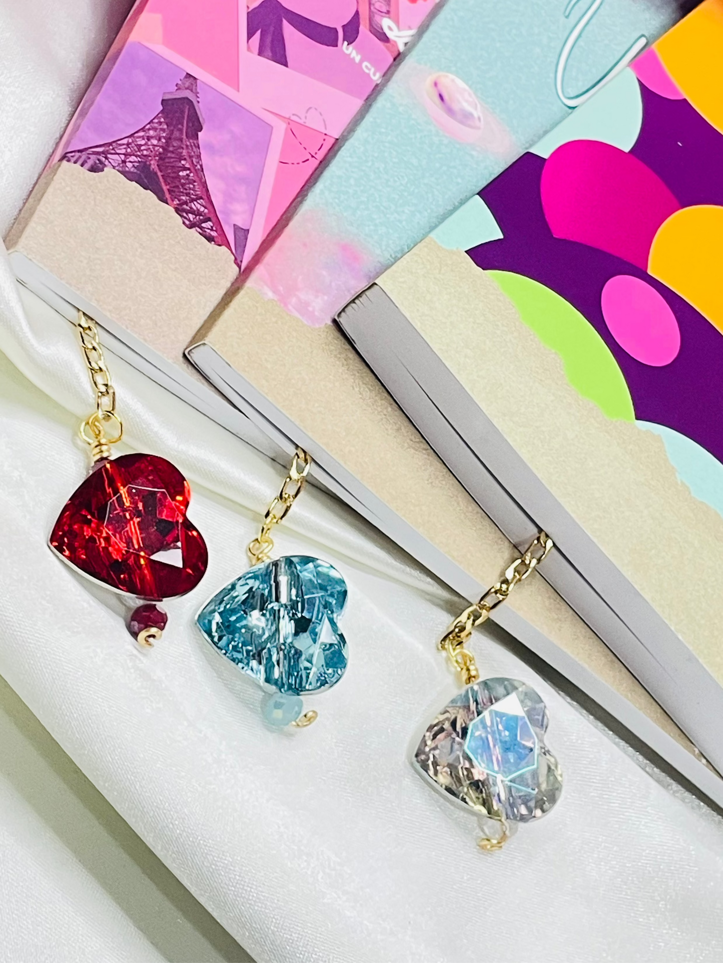 Marcador de Libros con Charm de Corazón Estilo Diamante