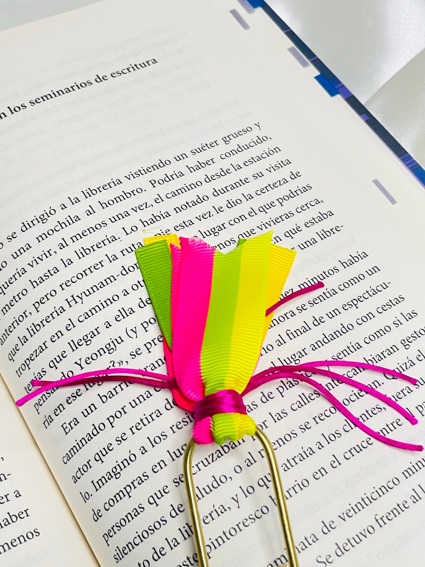 Jumbo Paper Clips