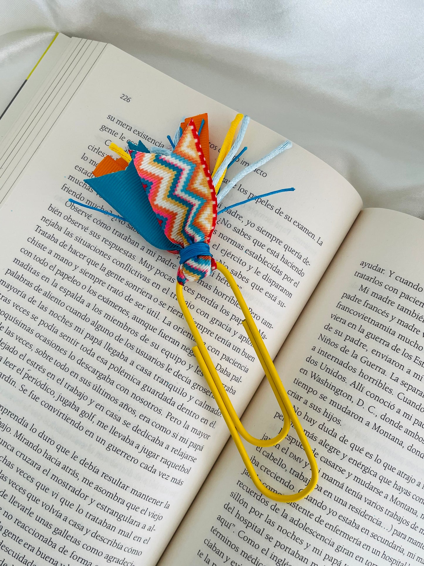 Jumbo Paper Clips