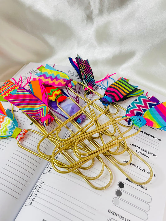 Jumbo Paper Clips