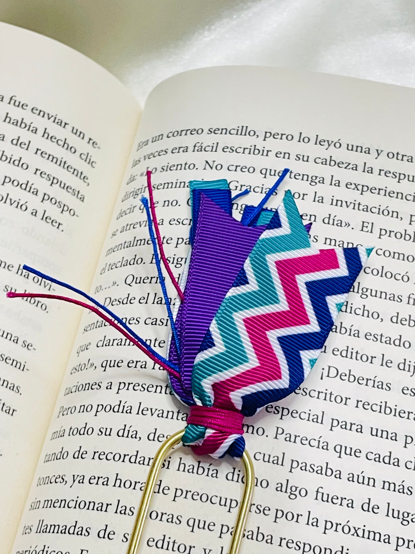 Jumbo Paper Clips